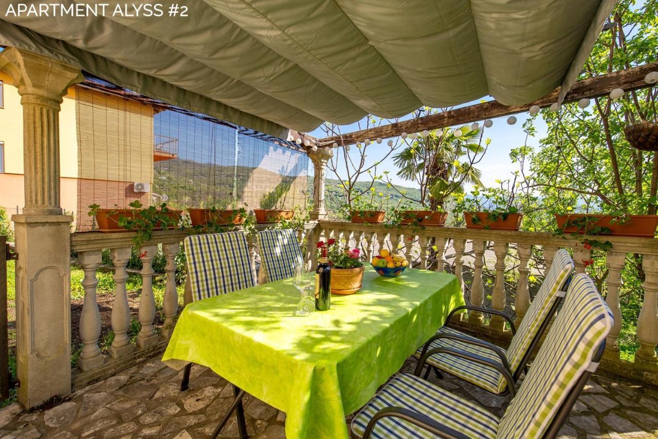 Apartments Alyss Lovran Dış mekan fotoğraf